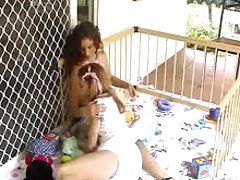 Labākais porno video skaistumu baltas zeķes un viņa saimnieci