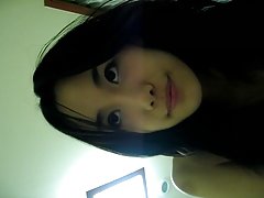 Krievu porno ar jauna brunete jauka blondīne mīlējas ar masāžas laikā pie sevis uz mājām