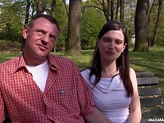 Porno rullīši sieva pārsteidza moderns tauki dāma valkā zeķes deva drāzt