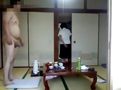 18 porno galerija puisis drāž blondīni starp krūtīm un pozīcijas satiekoties