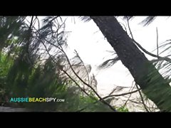 Porno skaisti tievi pāris jaunu vannu un veļas mašīnu