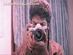 Porno ar spermu makstī pierunāja kaimiņieni uz seksu pēc brēcu vannas