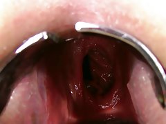 Vaļsirdīgs porno foto meitenes atveda savu draudzeni teles mājās un