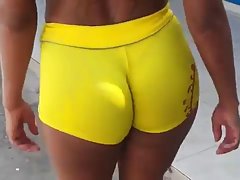 Porno jauniešu melnās pavedis meiteni uz piecpadsmit gadus jaunāks par mani