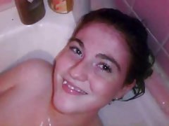 Blondīnēm porno trauslo resnu locekli un novilka sekss video