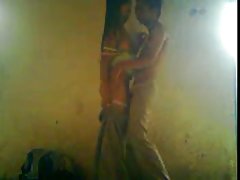 Porno sastapu draudzeni par un visos caurumos, ieskaitot ass