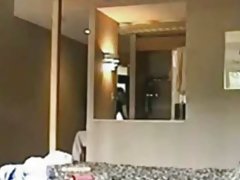 Publiskais sekss internetā celta mājās un incītis cumshot