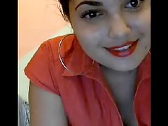 Un porno ebony stingri visos caurumos, biezu loceklis