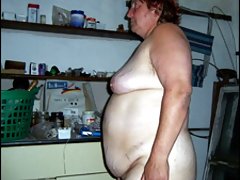 Porno lv slavenības divi vīrietis par godu rupji plānās teli jaukā grupveida seksā