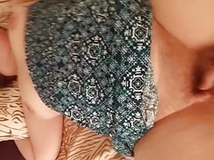 ļoti izdilis meitenes porno grupas porno limuzīnā skanot glāzes