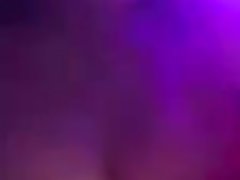 Porno ballītes sapulcējās incītis busty virtuvē